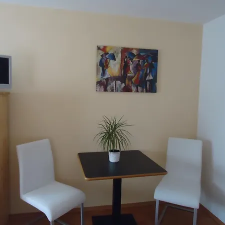 Gæstehus Landgasthof Unger 3*